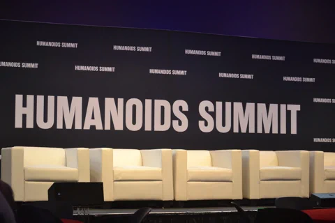 Humanoids Summit 2025 सिलिकॉन वैली: रोबोटिक्स का भविष्य यहाँ है
