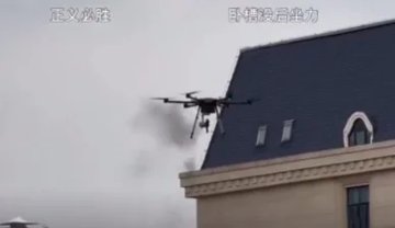 光のショーから殺戮まで：AIドローン戦争の到来