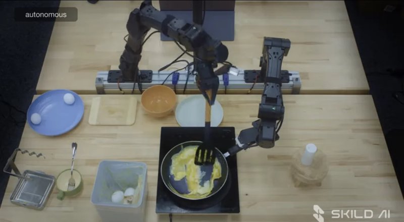 Skild AI、ロボットにYouTubeを見せて料理を教える