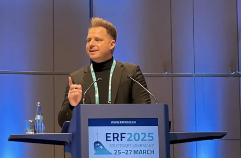 कचरा फेंकना: हयूमैनॉइड रोबोट्स के लिए असली अग्निपरीक्षा 🤖