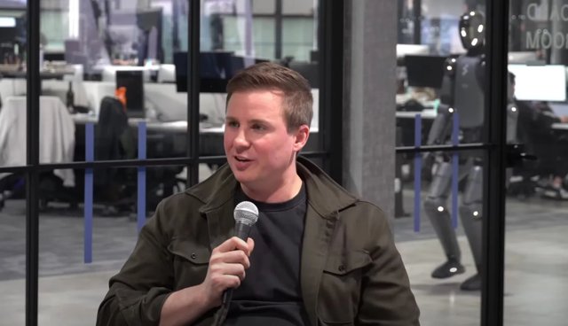 Brett Adcock, 세계 최초 실용적인 휴머노이드 로봇을 향한 여정