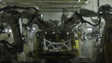 Sötét gyárak: A gyártás jövője világítás nélkül