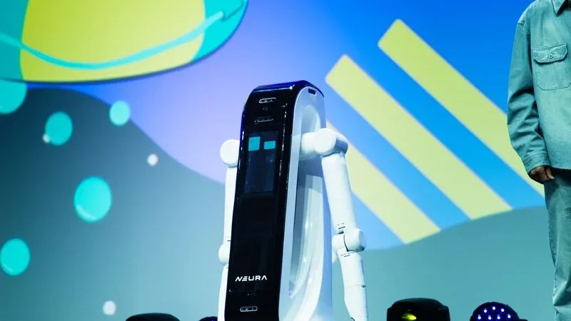 Neura MiPa:初の家庭用ロボット、予約受付開始
