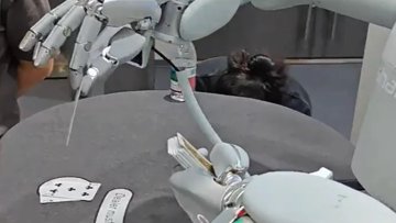 Sharpa's Robotic Hand is Real and Deft at IROS 2025