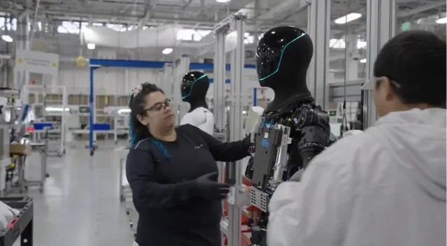 टेस्ला की Optimus असेंबली लाइन ने यूरोप में छेड़ी नई बहस