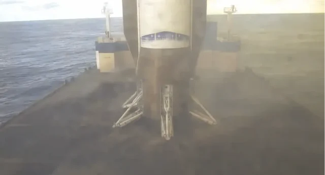 25 साल बाद बेजोस का सपना सच: रॉकेट लैंडिंग क्लब में शामिल