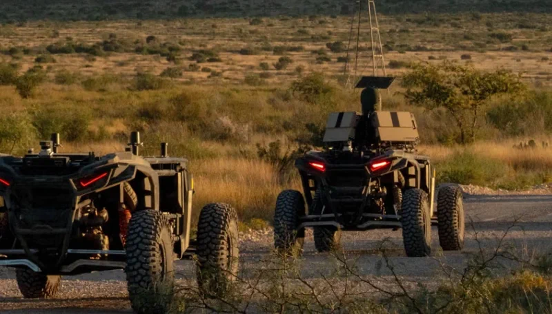 AndurilとOverland AI、ドローンとロボットが協力
