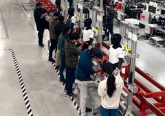 Tesla Pauses Optimus Production for Redesign