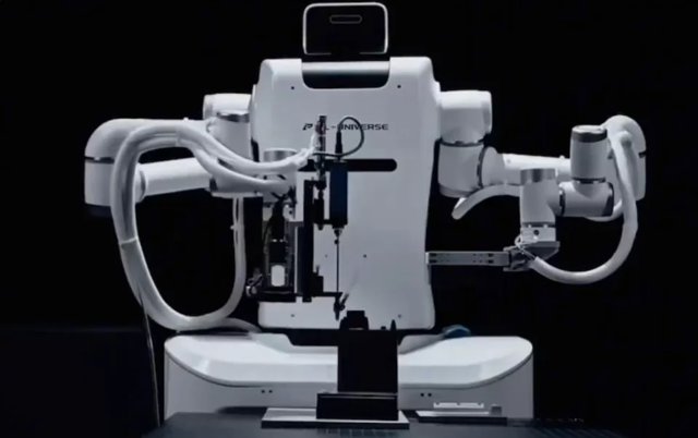 제우스 1: PL-Universe의 초정밀 휴머노이드 로봇