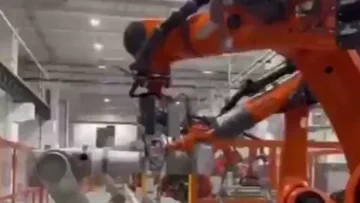 KUKA Robots Building KUKA Robots in China