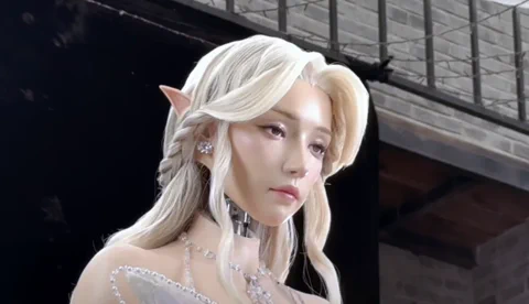 Az AheadForm honlapja a 'Mi Fejet Építünk a Mesterséges Intelligenciának' szlogennel