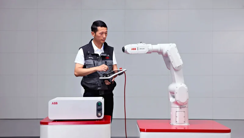 ABB Robotics: ¿Sigue reinando el gigante de la automatización?