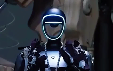 Unitree G1 Robot Hits the Shanghai Fashion Week Runway