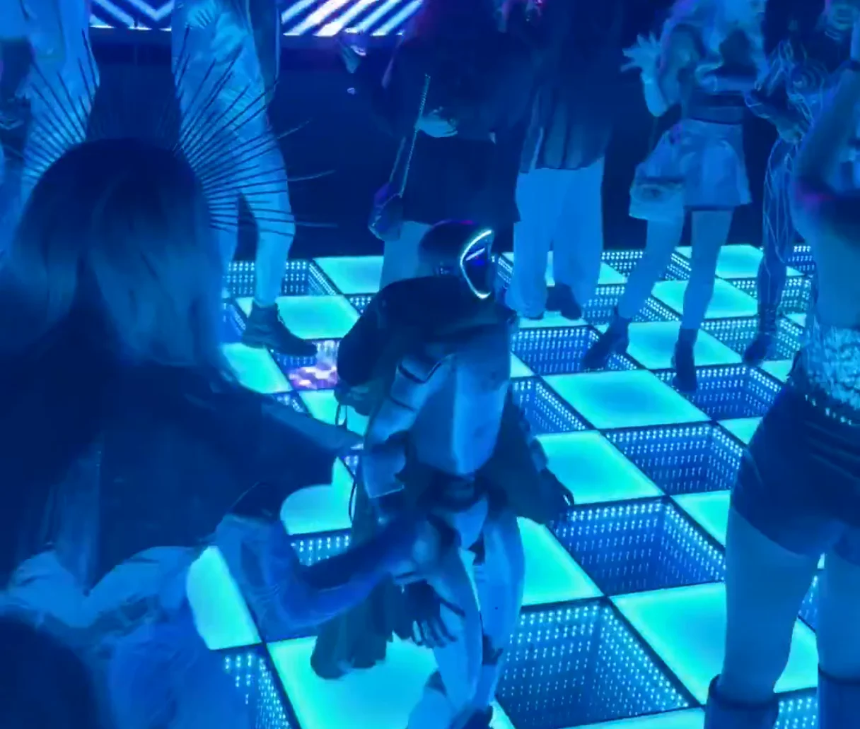 Robot wint danswedstrijd, mensheid zweet