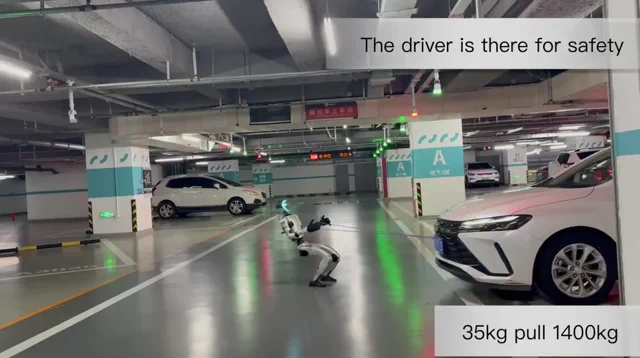 Unitree G1 Robot trekt een auto van 1400 kg