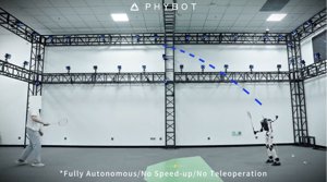 PHYBOT C1 로봇, 춤 대신 배드민턴을 친다