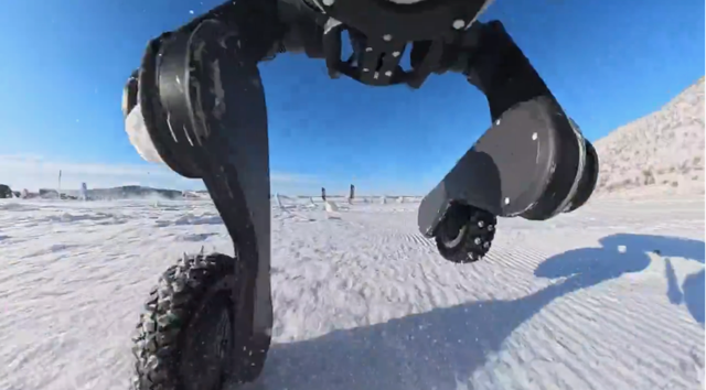 Deep Robotics M20: Drifting Through -30°C Snow Like a Pro