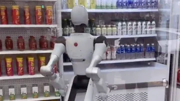 Robot Kiosk in China Serves Ice Cream, Crushes Summer Job Dreams