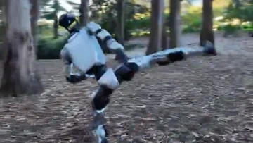 Unitree G1 Shows Off Wild Moves With Open-Source AI