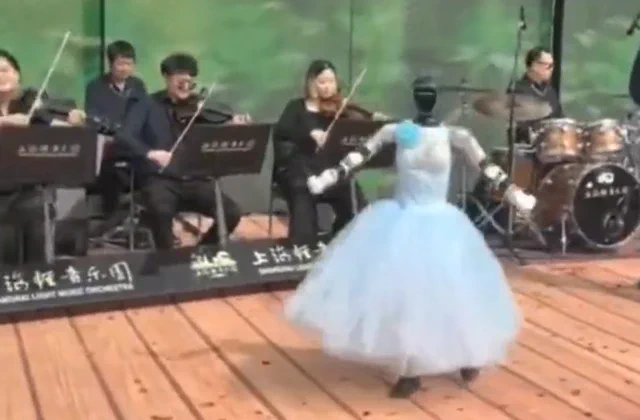 유니트리 G1 휴머노이드 로봇의 놀라운 발레 실력