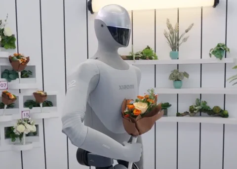 Xiaomi's Humanoid Robot Plays Florist at WRC 2026