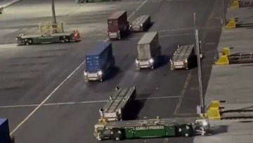 중국 스마트 항구: 움직이는 로봇들의 향연