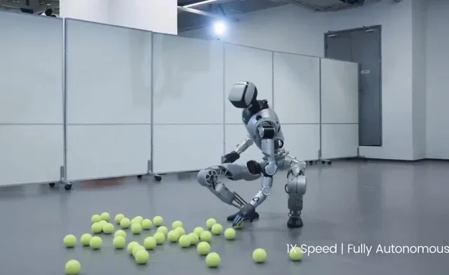 Humanoider Roboter Oli zeigt Tennisball-Fähigkeiten