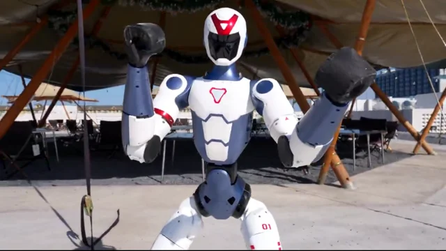 Unitree R1：再定義移動性のSFロボット