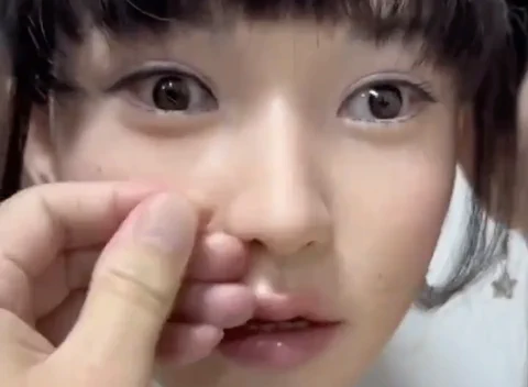 बाज़ार में आने को तैयार हैं अति-यथार्थवादी रोबोट गुड़िया 🤖